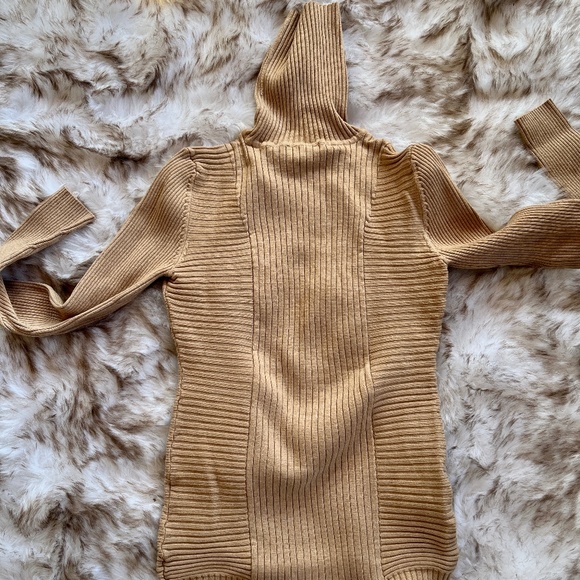 INC International Concepts Women's Ribbed Turtleneck (S) - Picture 6 of 6